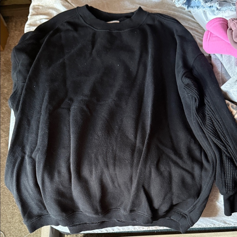 Aerie Black Crewneck Sweater